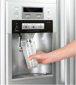 Refrigerator-with-Ice-Maker